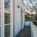 Blue House - Parking *