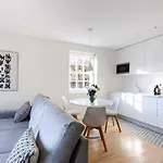 Blue House - Parking *
