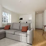 Blue House - Parking Апартаменты *