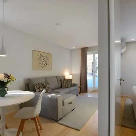 Blue House - Parking *