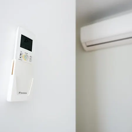 Blue House - Parking *