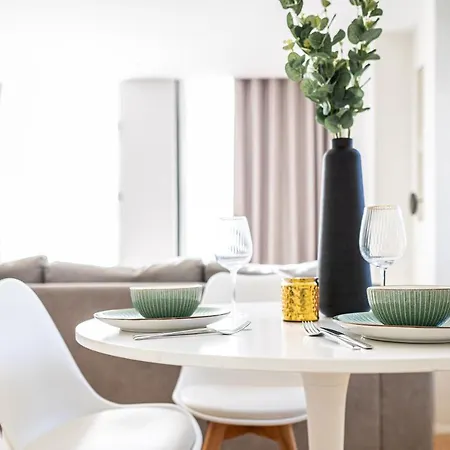 Blue House - Parking Apartamento Oporto