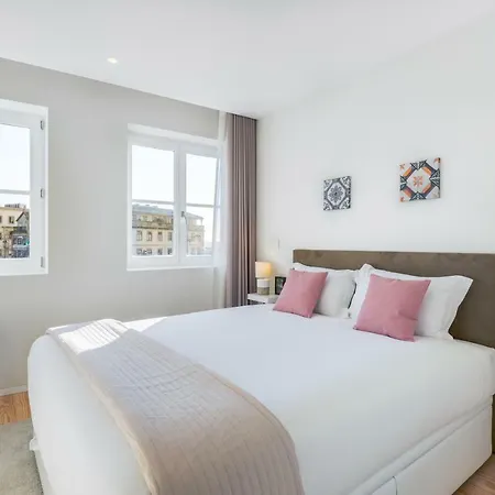 Blue House - Parking Oporto