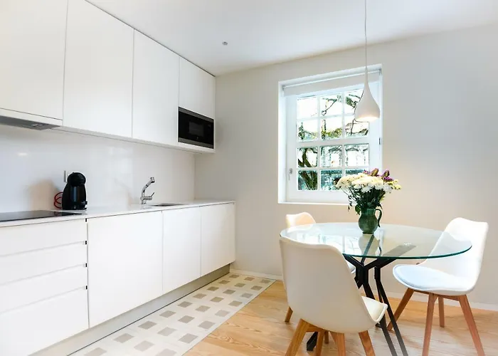 Blue House - Parking * Porto