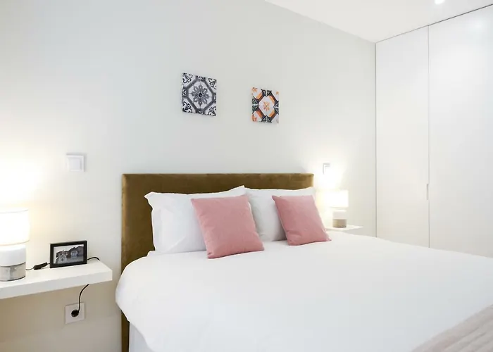 Blue House - Parking Apartamento Oporto