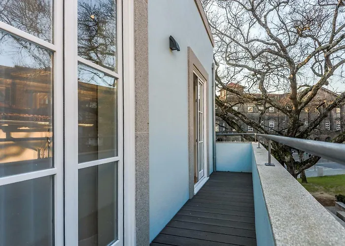 Blue House - Parking *